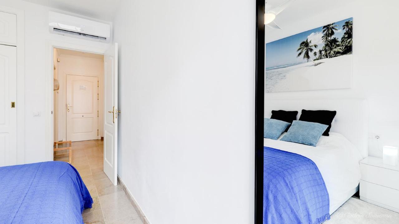 Cozy Apartment Overlooking Estepona'S Marina! Экстерьер фото