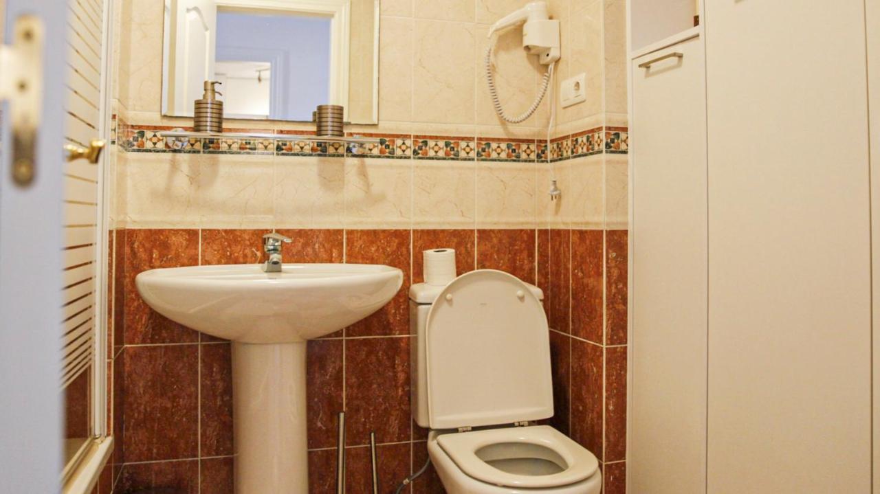 Cozy Apartment Overlooking Estepona'S Marina! Экстерьер фото