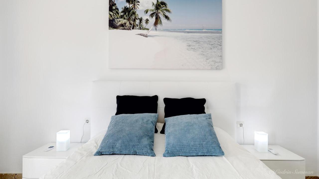 Cozy Apartment Overlooking Estepona'S Marina! Экстерьер фото