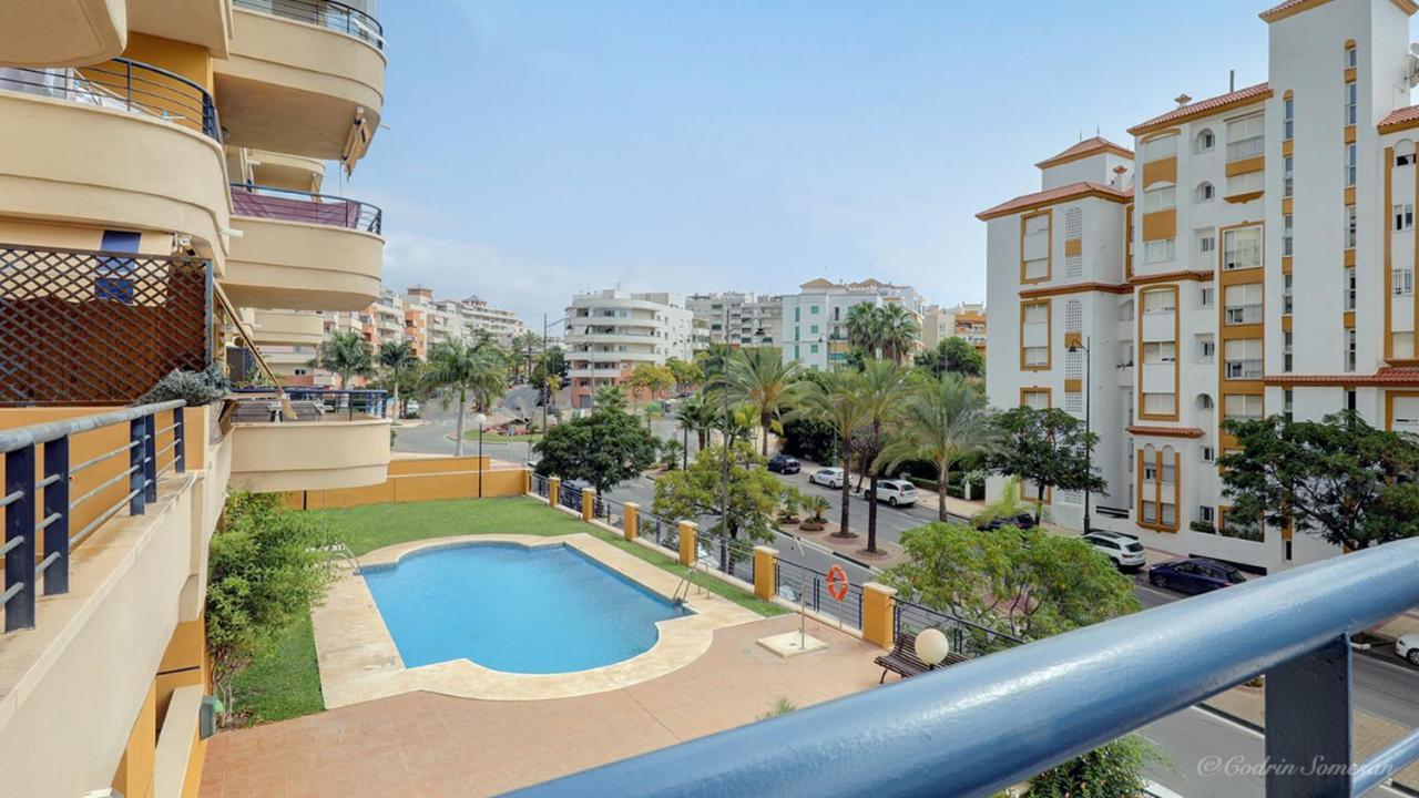 Cozy Apartment Overlooking Estepona'S Marina! Экстерьер фото