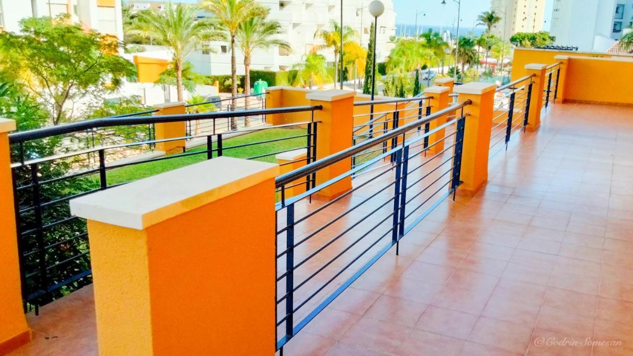 Cozy Apartment Overlooking Estepona'S Marina! Экстерьер фото