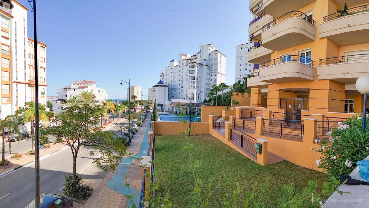 Cozy Apartment Overlooking Estepona'S Marina! Экстерьер фото